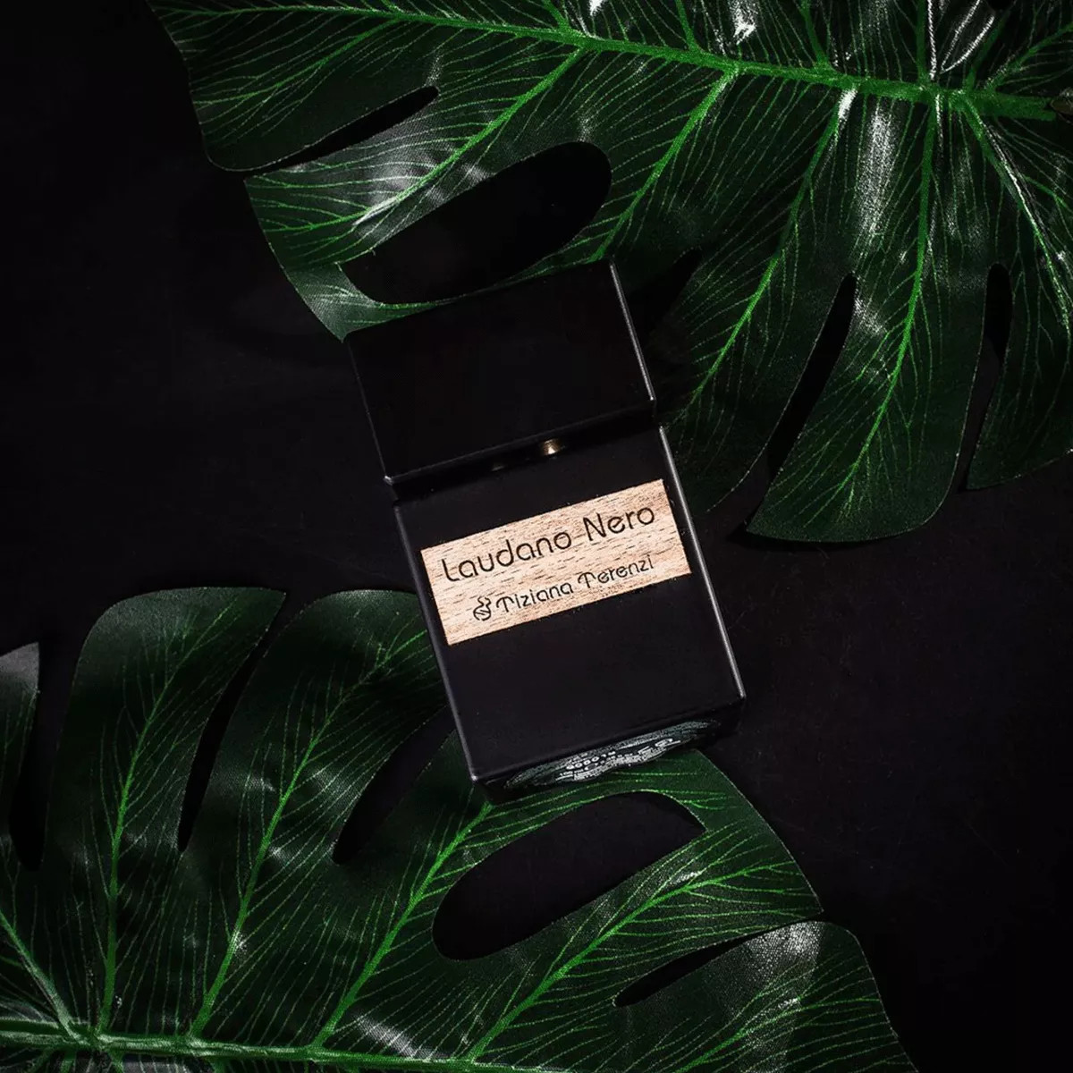 Laudano Nero Extrait de Parfum